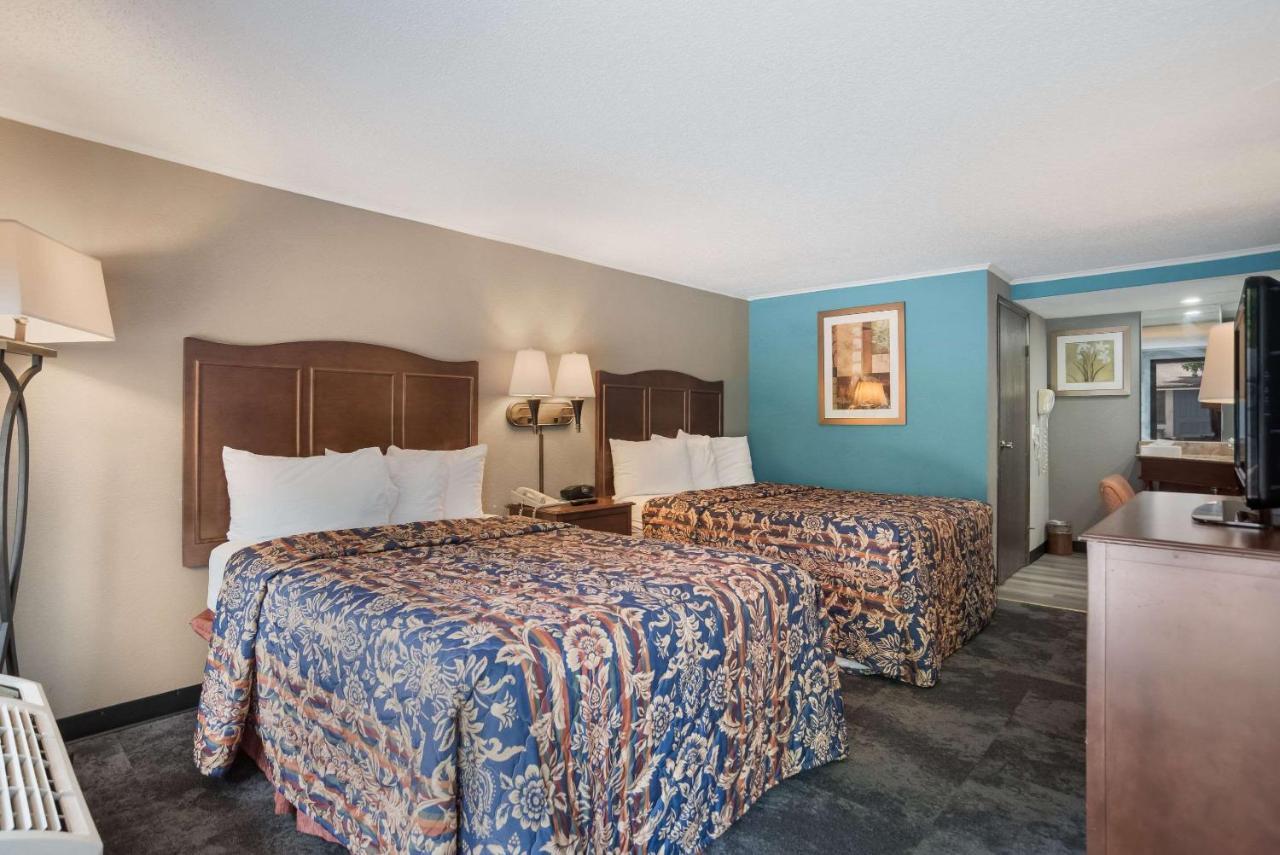 Inn Rodeway