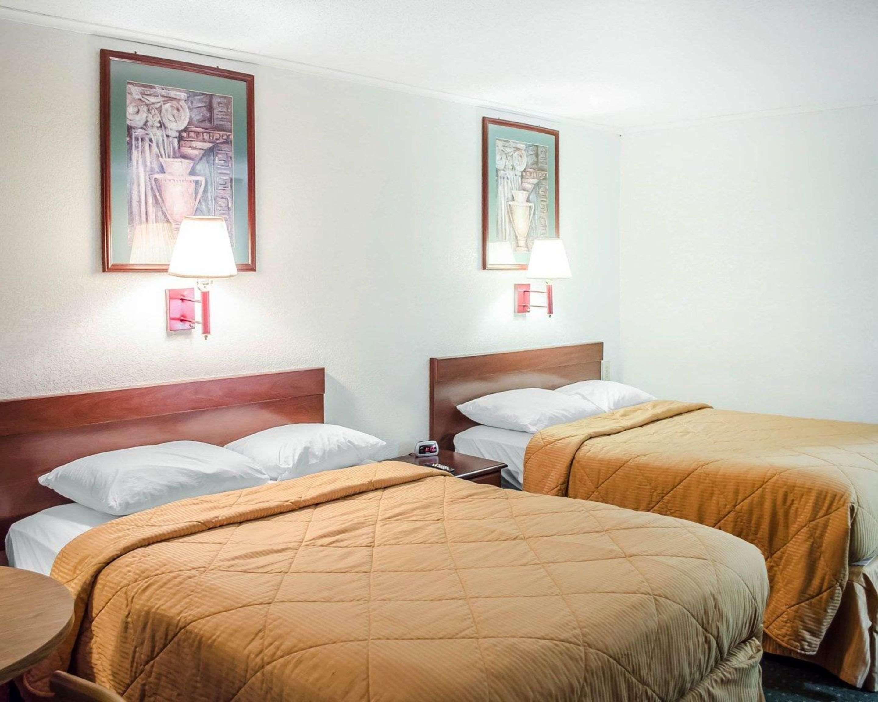 Rodeway Inn